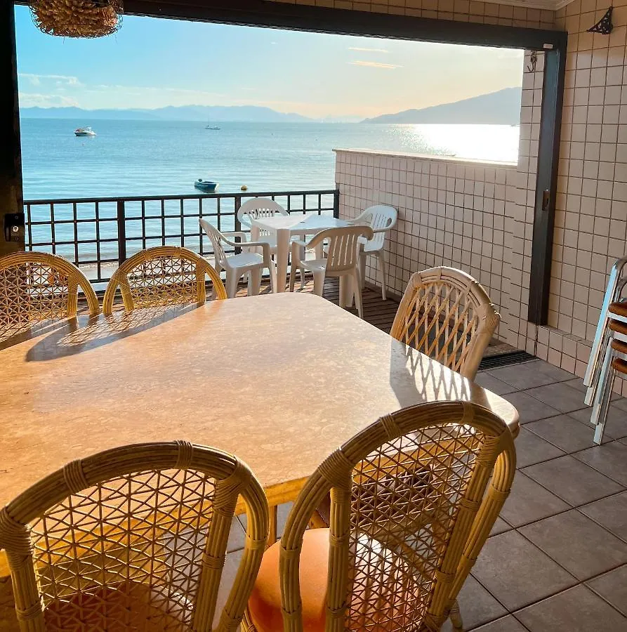 Casa Frente Mar Em Bombinhas Para 10 Pessoas Cantuga